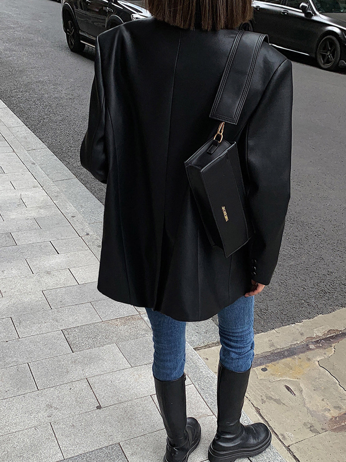 Blake | Blazer da Donna Oversize in Similpelle con Revers 1