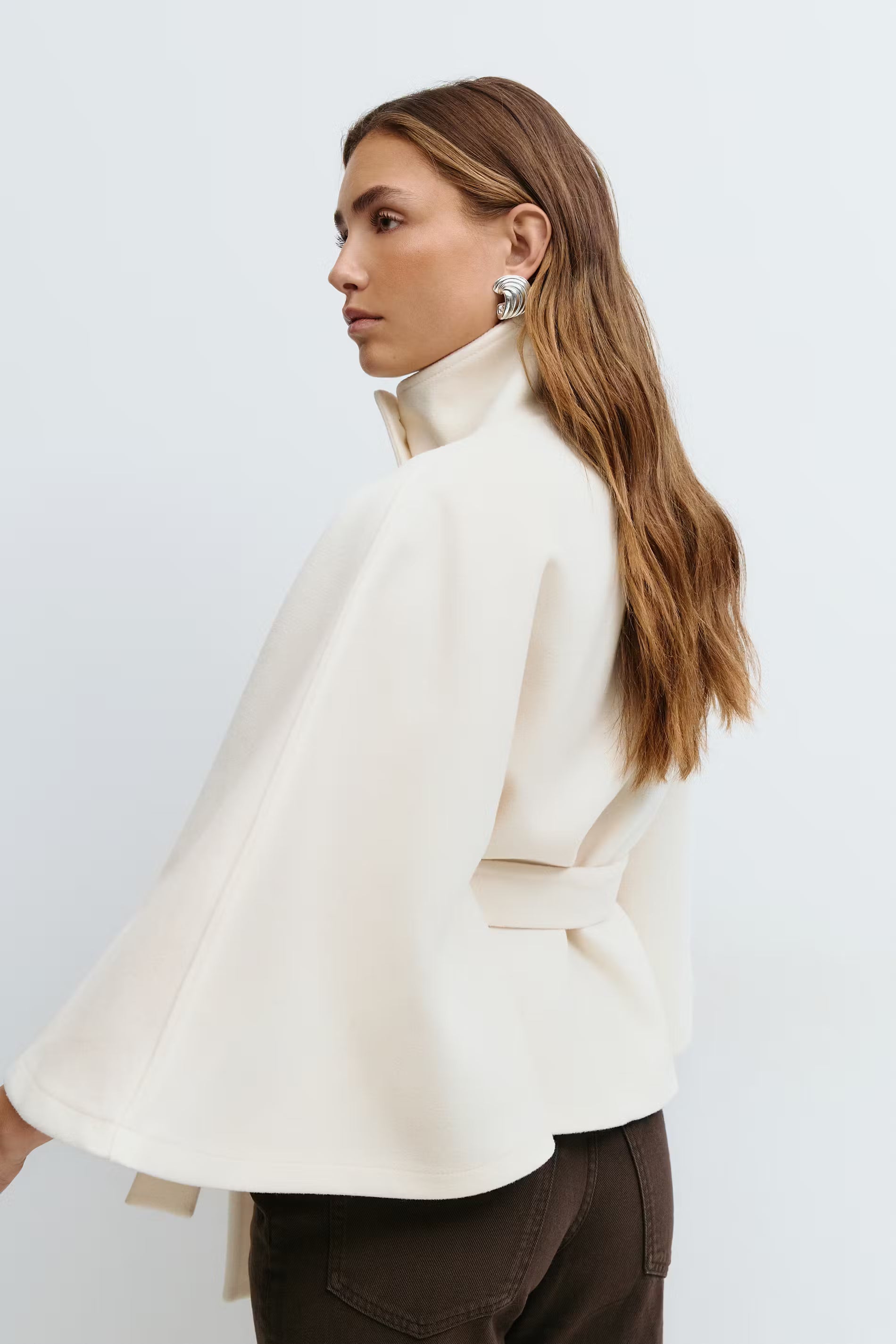 Cappotto Elegante in Misto Lana con Cintura | Emiliana