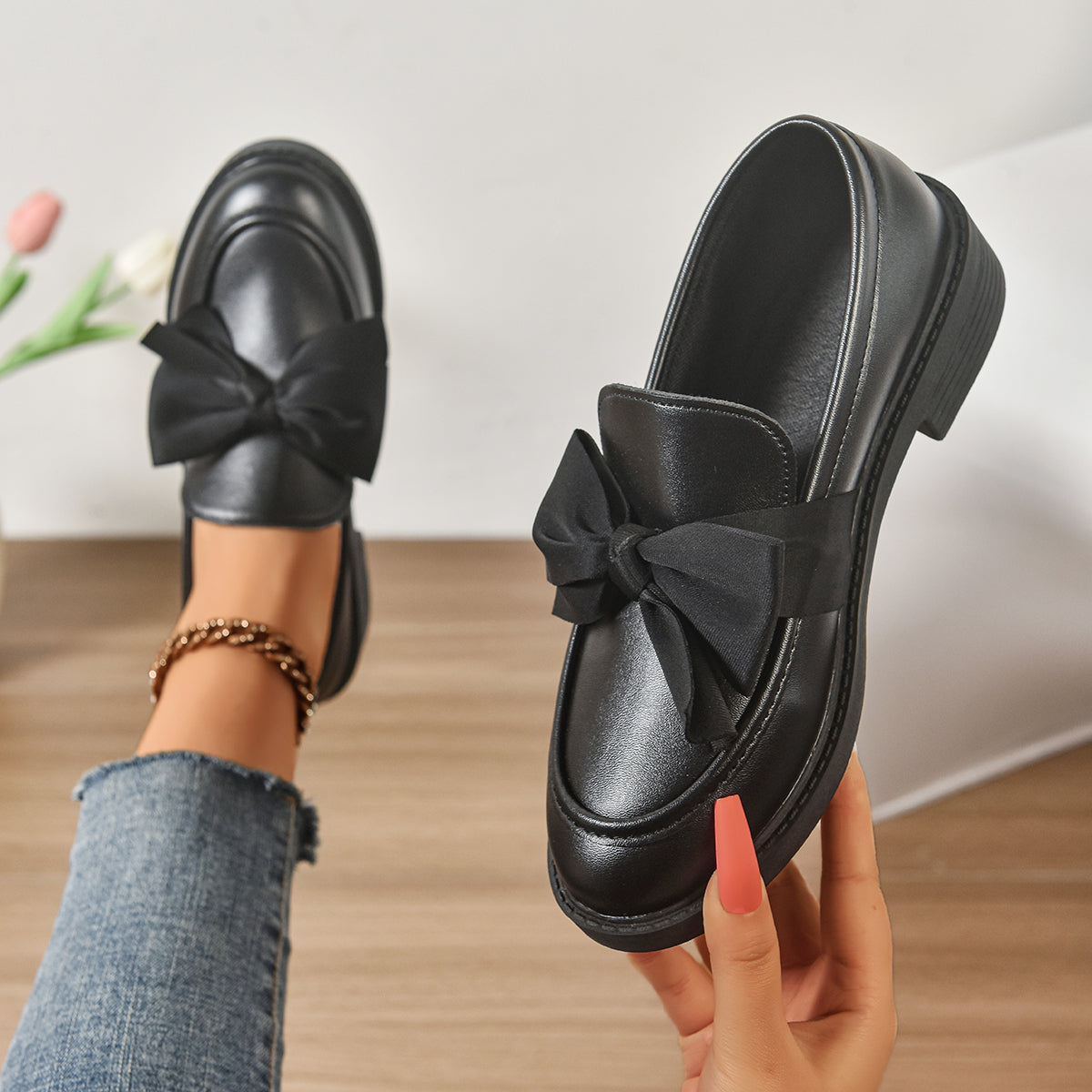 Mofina | Loafer Donna Mocassino in Vernice Tacco Basso con Fiocco 10