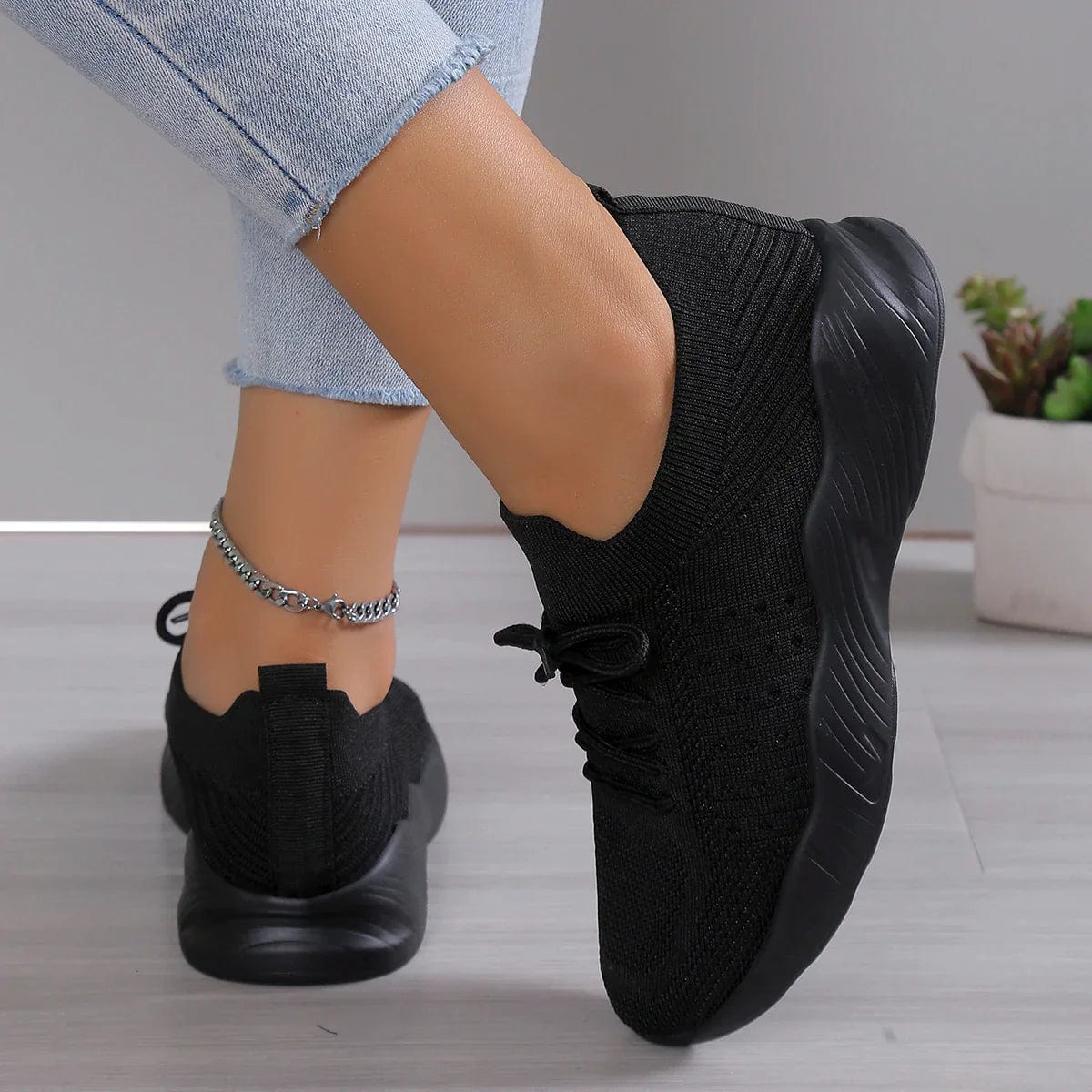 Sneakers in Maglia con Lacci da Donna | Aria