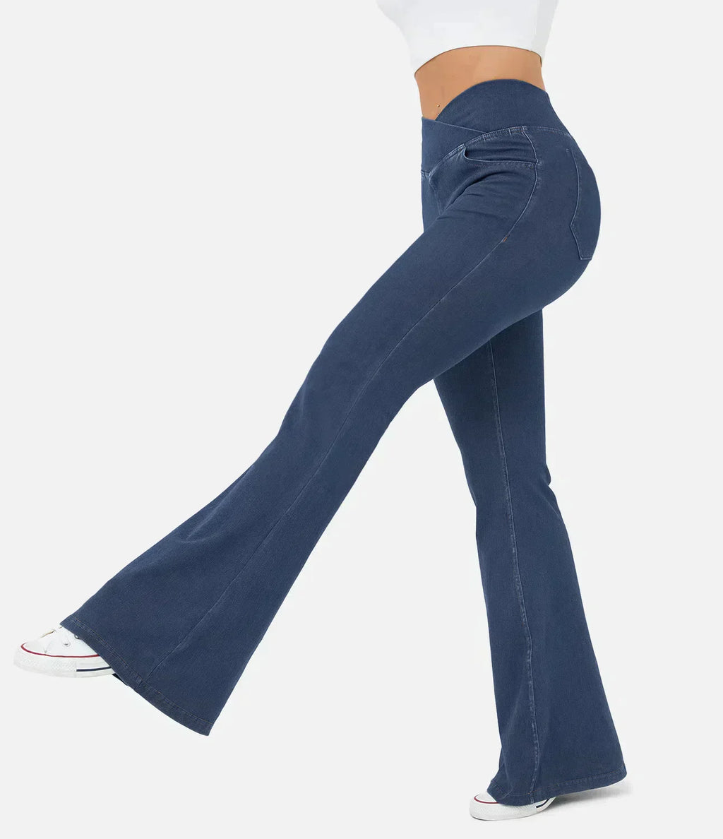 Damejeans med høj talje, bootcut og stretch samt lommer