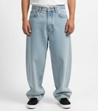 Jeans da uomo a vestibilità comoda stile skate quotidiano