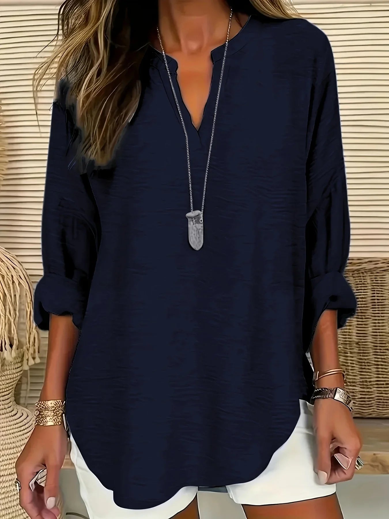 Briela | Blusa a V in Tessuto Leggero Blu