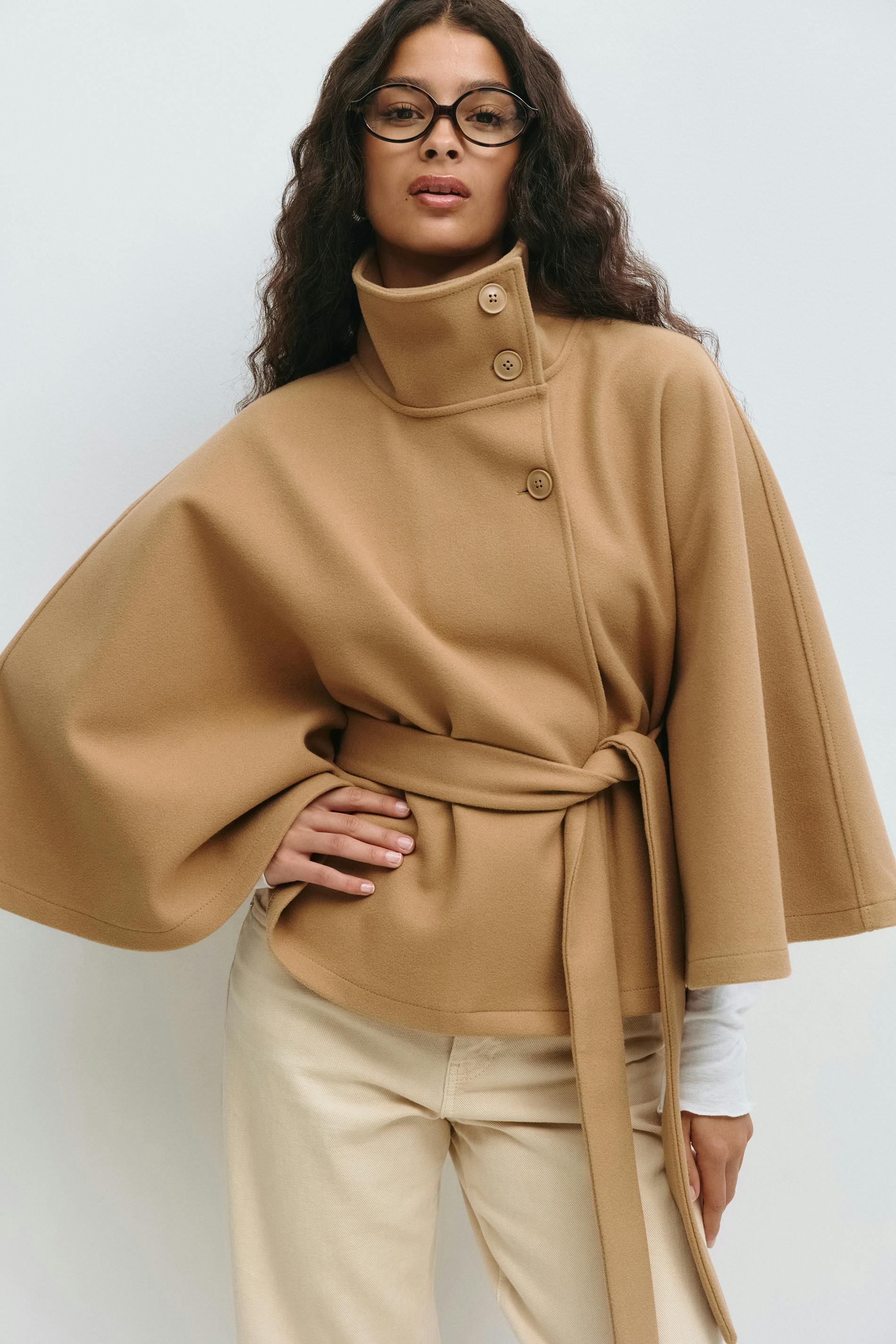 Cappotto Elegante in Misto Lana con Cintura | Emiliana Marrone
