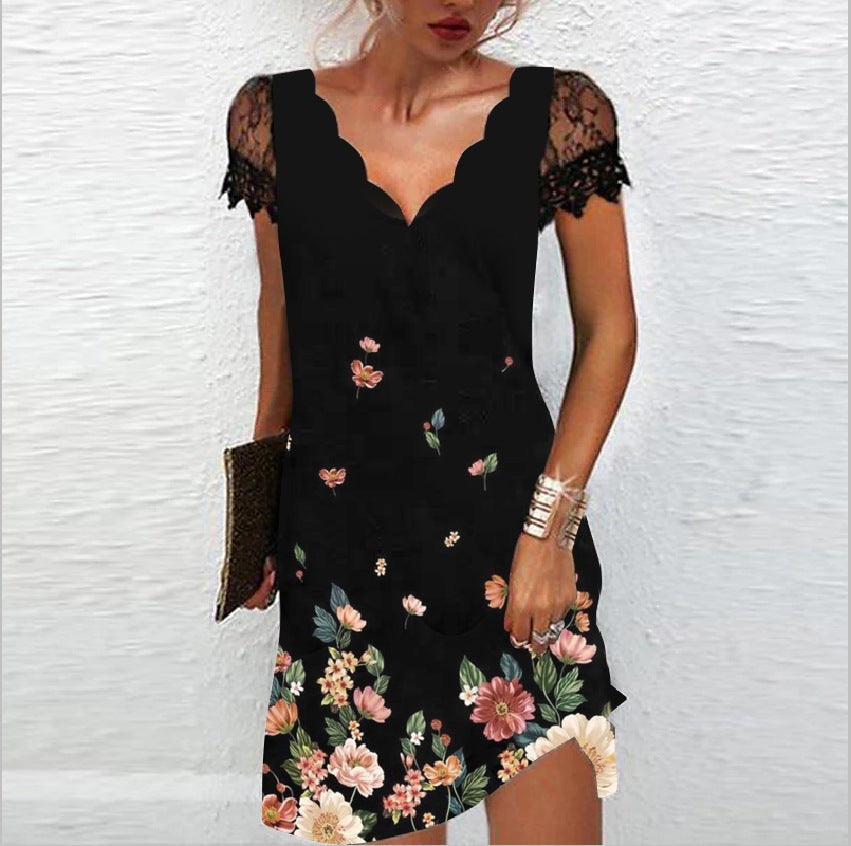 Robe de cocktail élégante pour femme avec encolure festonnée
