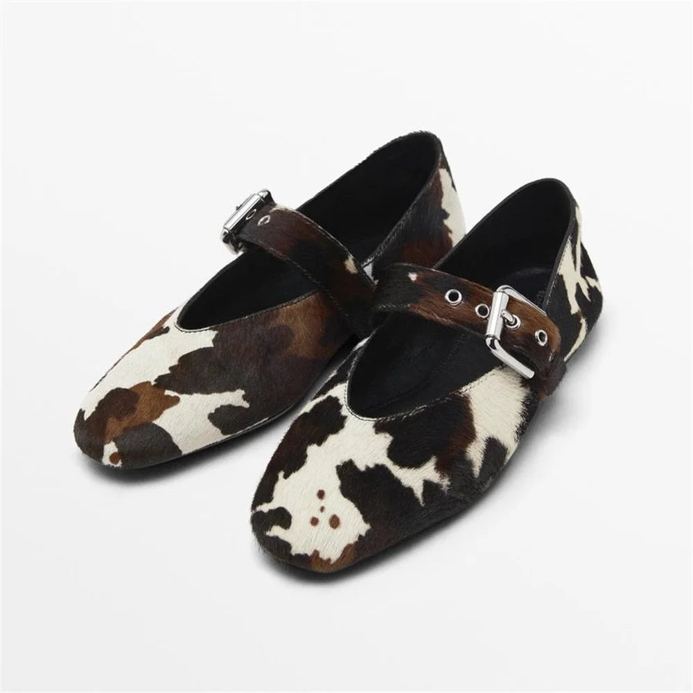 Felicity | Scarpe Basse con Design a Motivo Mucca