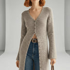 Cardigan lungo da donna con bottoni e maniche svasate