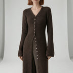 Cardigan lungo da donna con bottoni e maniche svasate