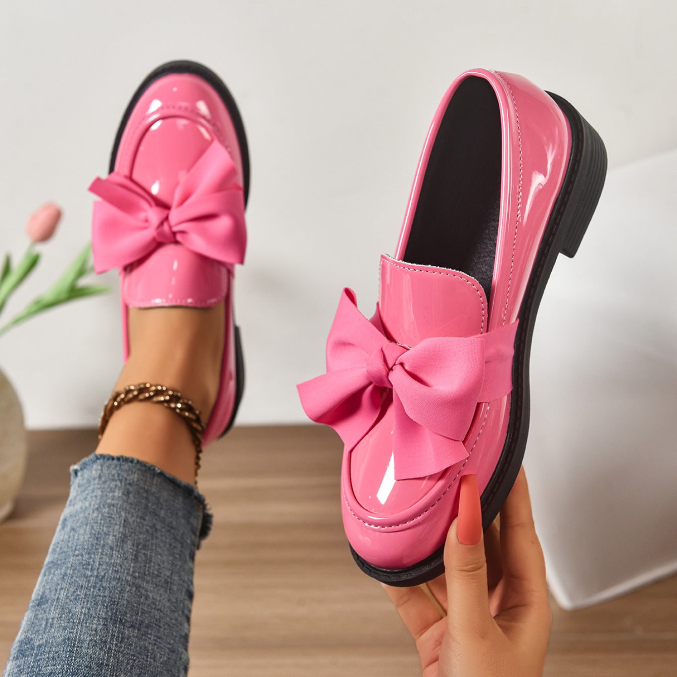 Mofina | Loafer Donna Mocassino in Vernice Tacco Basso con Fiocco 8