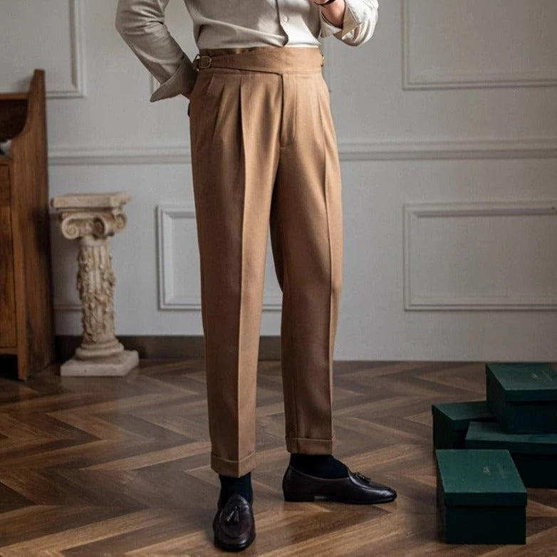 Pantaloni per Uomini con Regolazioni Laterali | Nextris Caffè