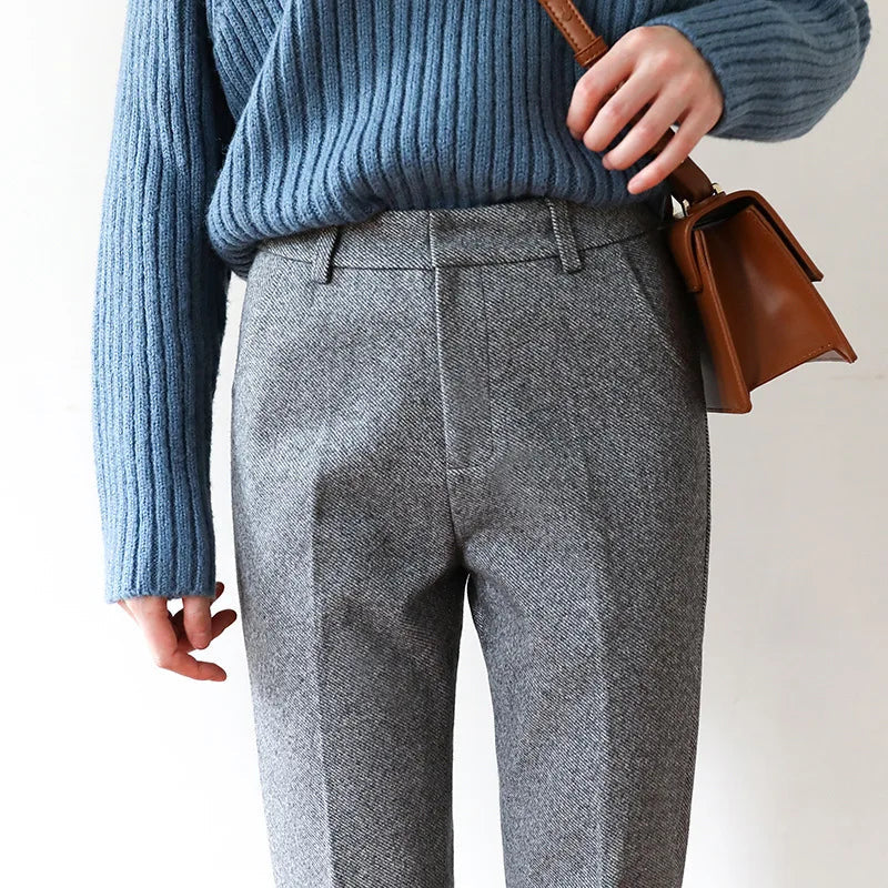Pantaloni da Donna a Gamba Dritta in Lana | Geneva Grigio