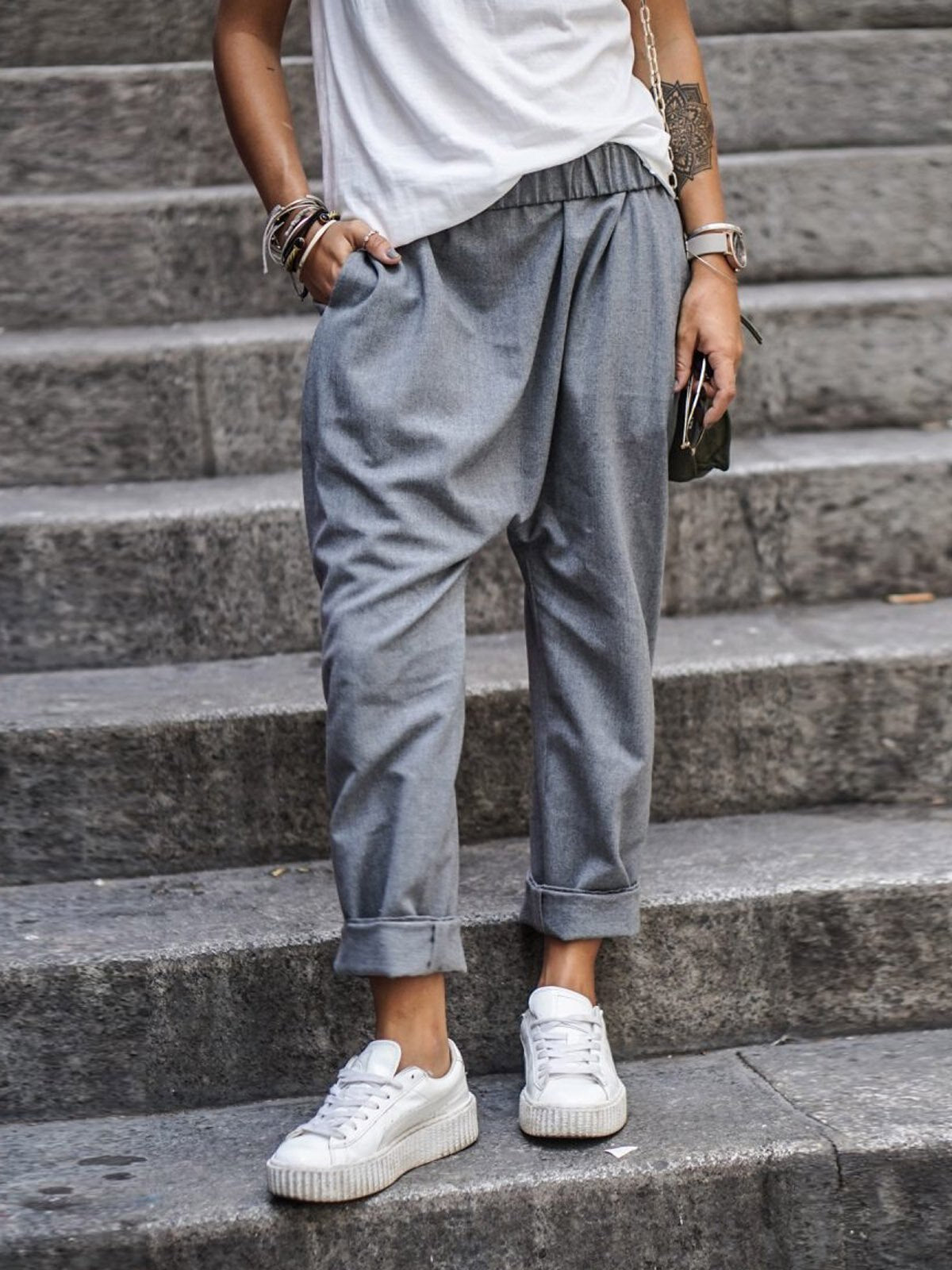 Pavira | Pantaloni Da Donna Cropped Con Vita Elastico Grigio