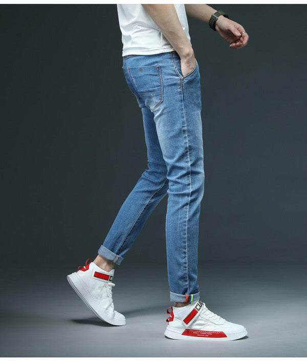 Jeans casual da uomo a gamba dritta con chiusura a bottoni