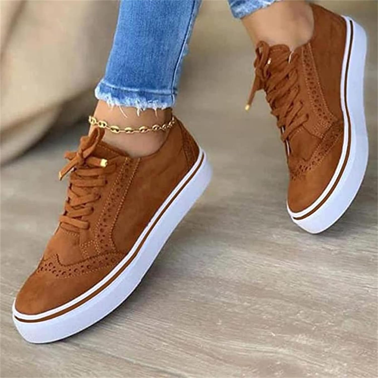 Sneakers Casual con Suola Spessa per Donna | Valene