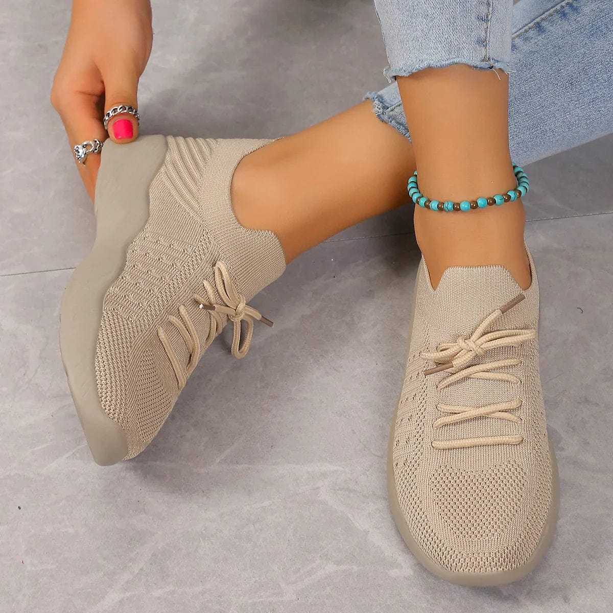 Sneakers in Maglia con Lacci da Donna | Aria Beige