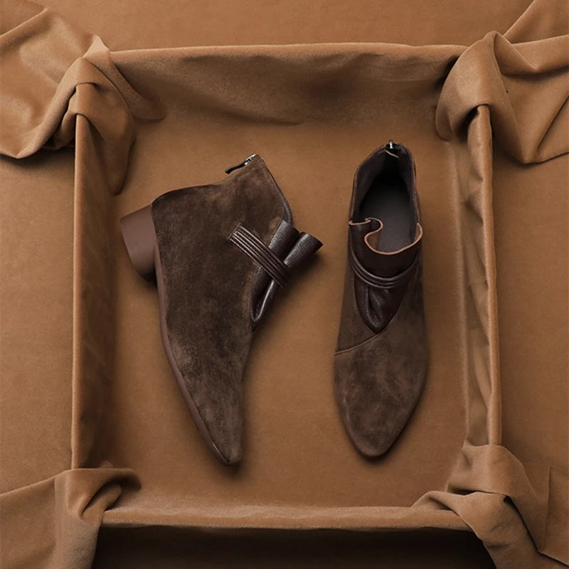 Stivali In Pelle Scamosciata Con Tacco Basso Per Donna | Trevina