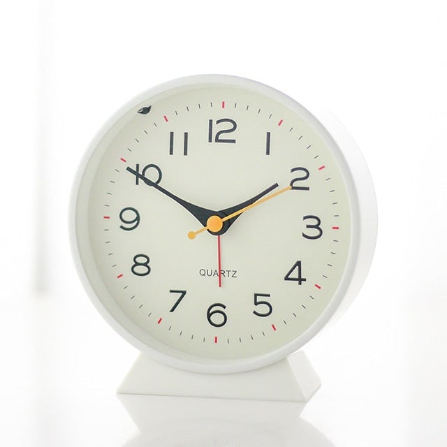 Analog Alarm Clock with Non-Ticking Quartz Movement Backlight and Battery Operation - Image 18