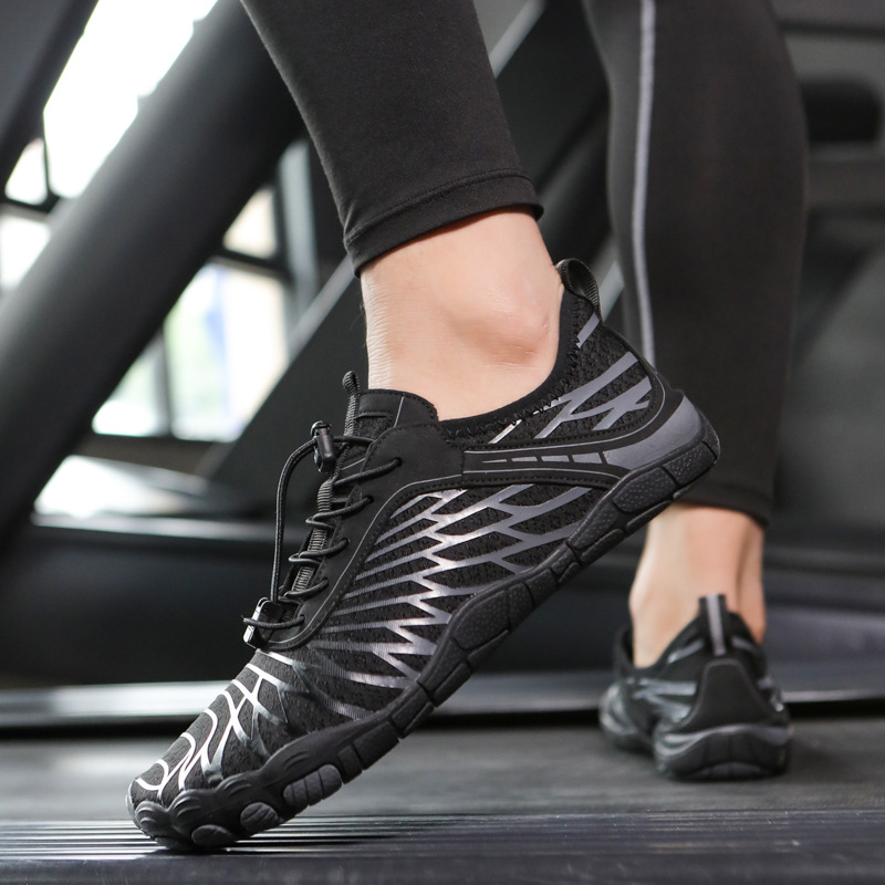 Barefoot Running Shoes with Wide Toe Box Minimalist Lightweight Design and Flexible Sole - Image 4