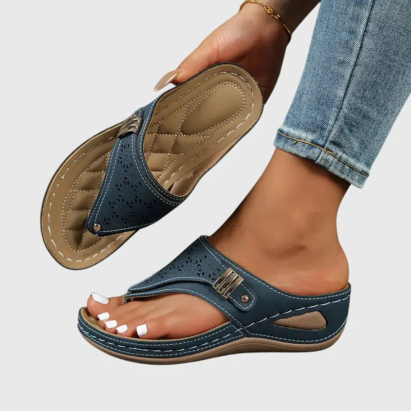 Caterina | Ciabatte Donna Infradito Zeppa Blu Navy
