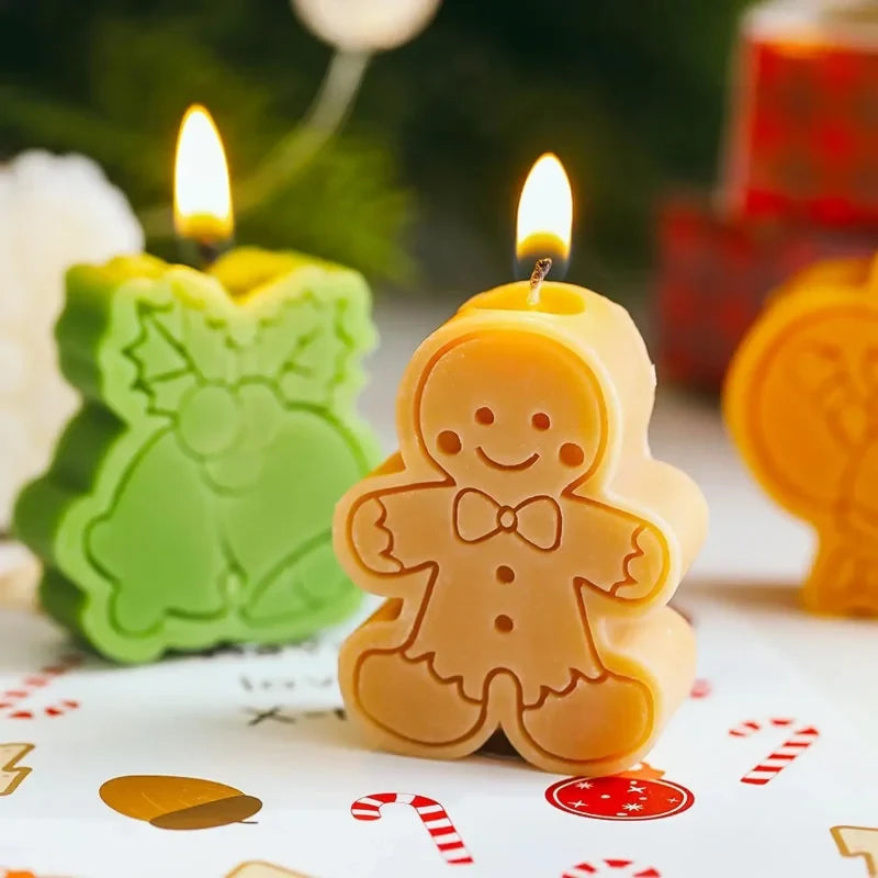 Christmas Candle Gift Set with Festive Shaped Designs Scented Decorative of Four - Image 1