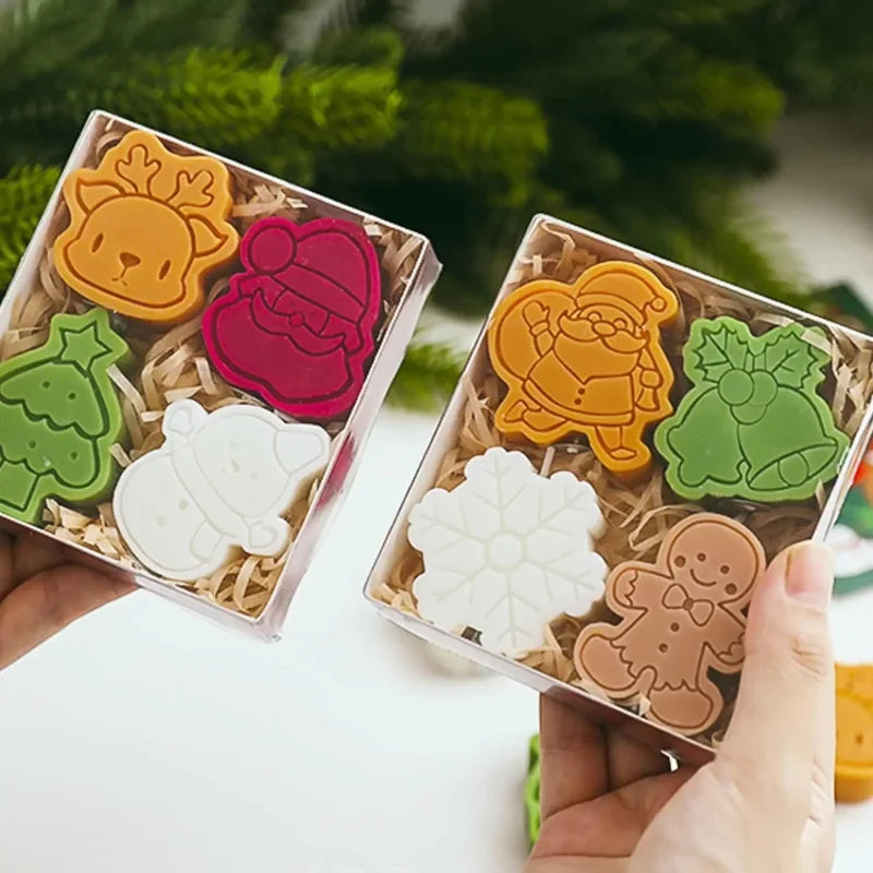 Christmas Candle Gift Set with Festive Shaped Designs Scented Decorative of Four - Image 4