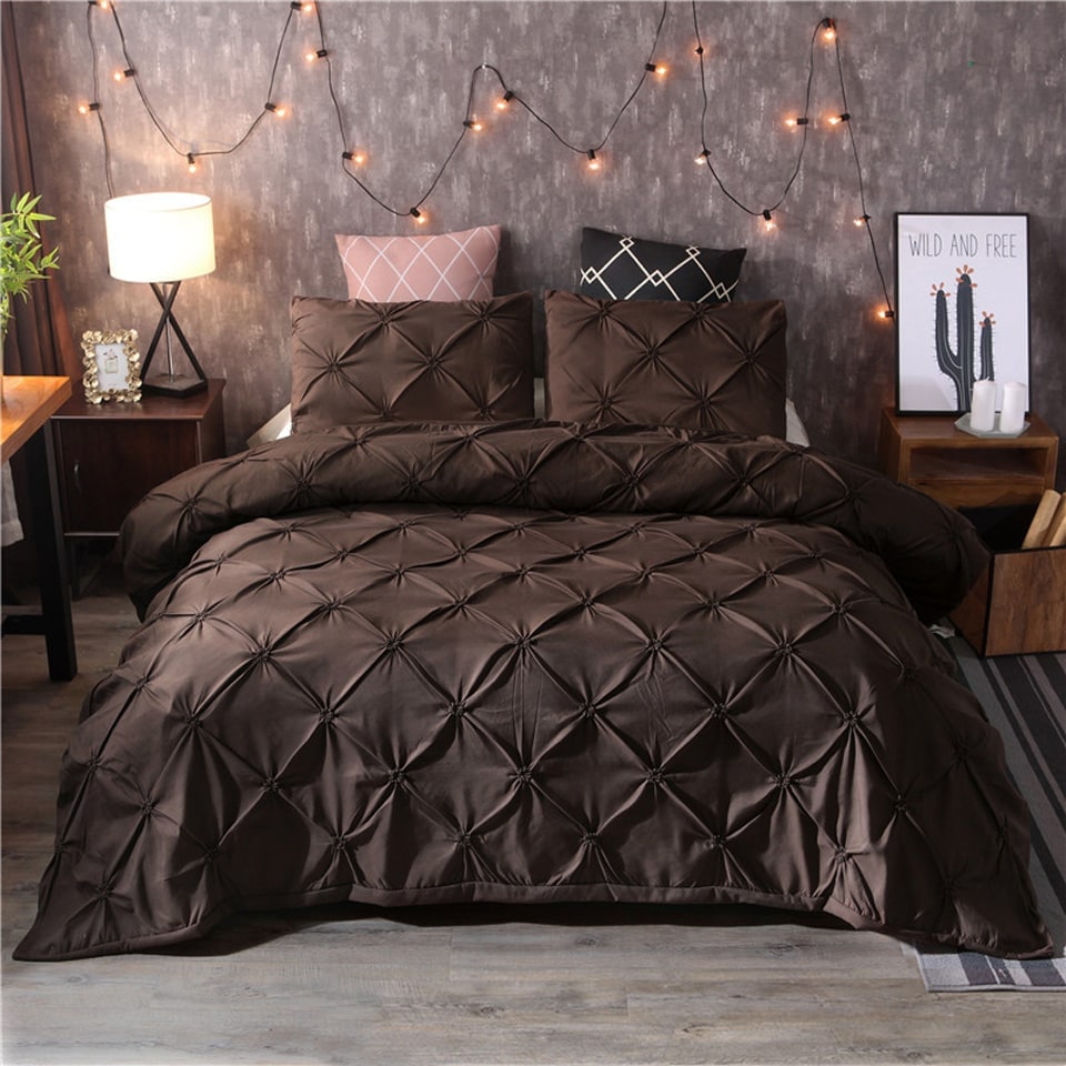 Duvet Cover Set with Pintuck Pinch Pleat Textured Design and Matching Pillow Shams - Image 5