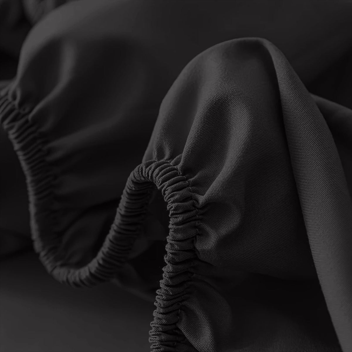 Extra Deep Fitted Bed Sheet with Wrinkle-Resistant Smooth Matte Fabric and Elasticated Corners - Image 6