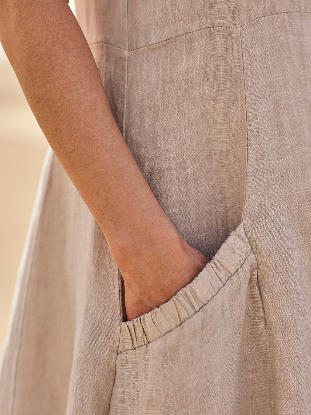 Giulia | Donna Abito Maxi in Lino Scollo Tondo