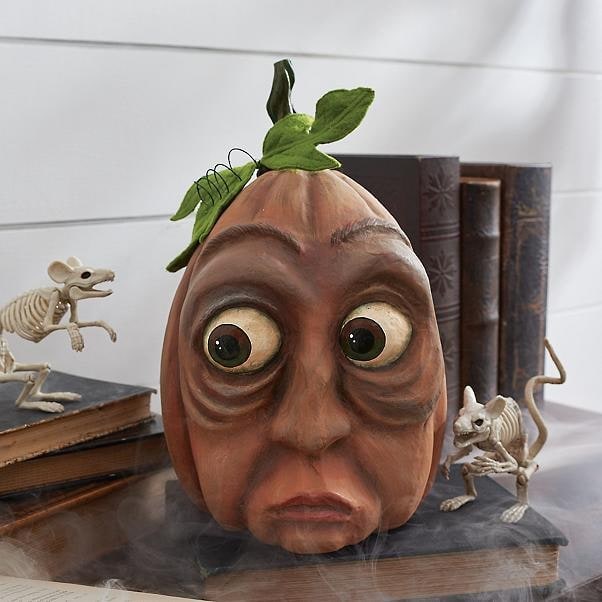 Halloween Pumpkin Decorations with Expressive Faces Resin Figurine for Haunted House Party Decor - Image 4