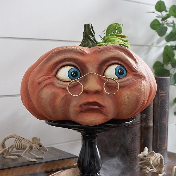 Halloween Pumpkin Decorations with Expressive Faces Resin Figurine for Haunted House Party Decor - Image 9