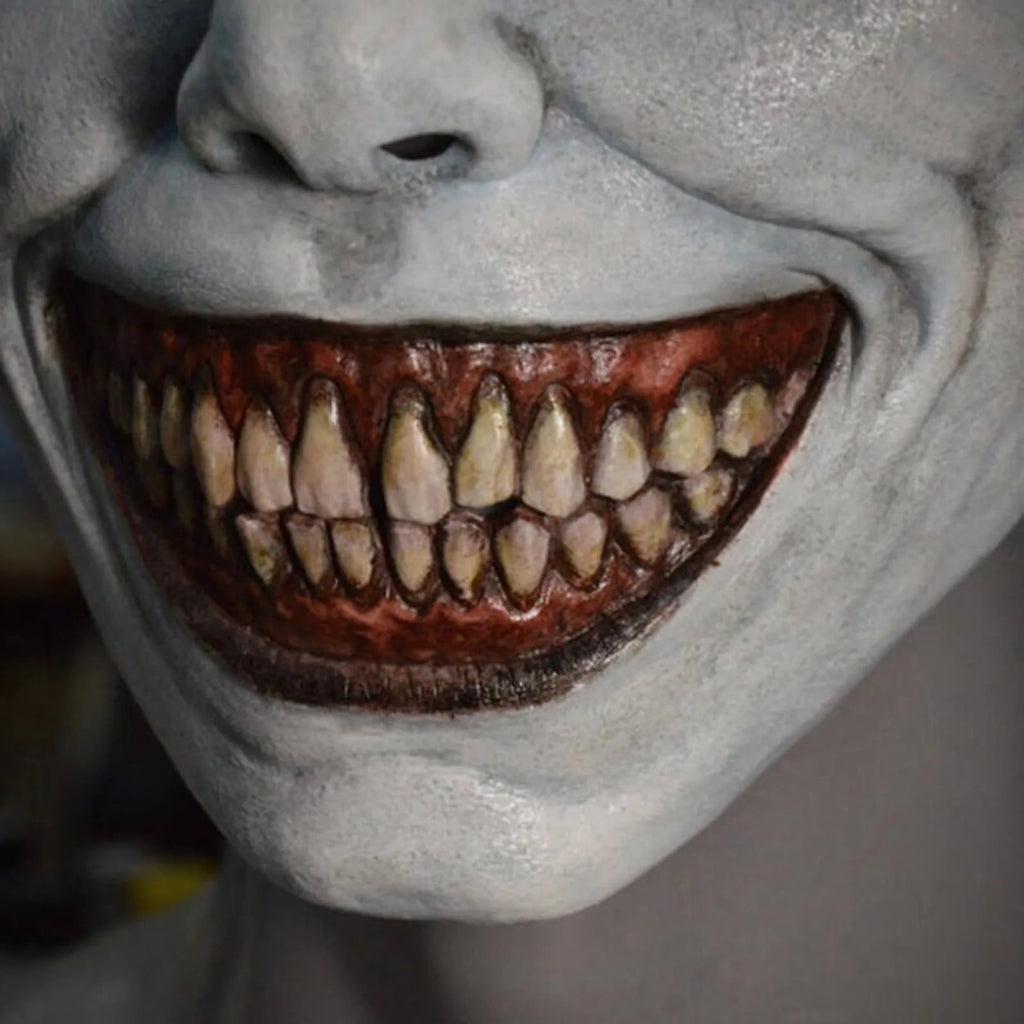 Halloween Scary Face Mask with Sharp Teeth and Wrinkled Skin for Demon Clown Horror Party Costume - Image 3