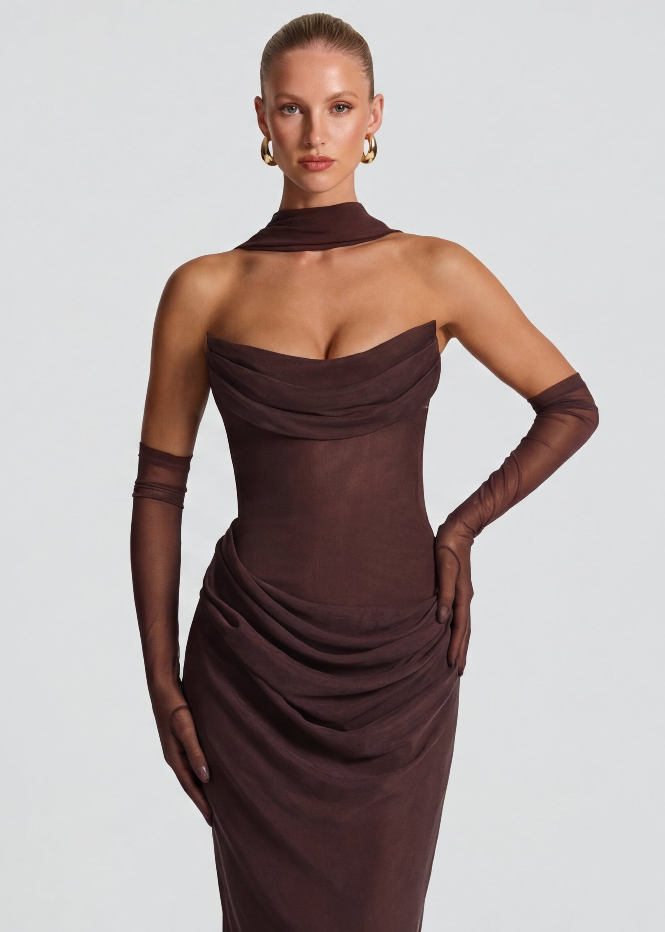 Vestido de noite maxi drapeado para mulher