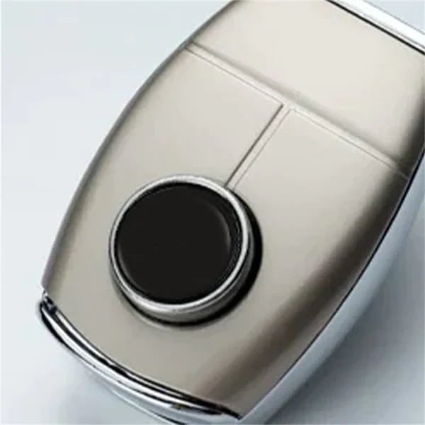 Kids' Seat Belt Extender with Metal Construction and Buckle Release Button for Universal Car Safety - Image 2