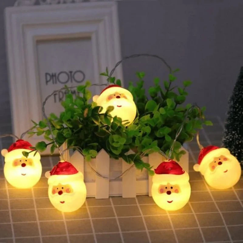LED Christmas Lights String with 20 Santa Shaped Heads Battery Operated 3 Meter - Image 2