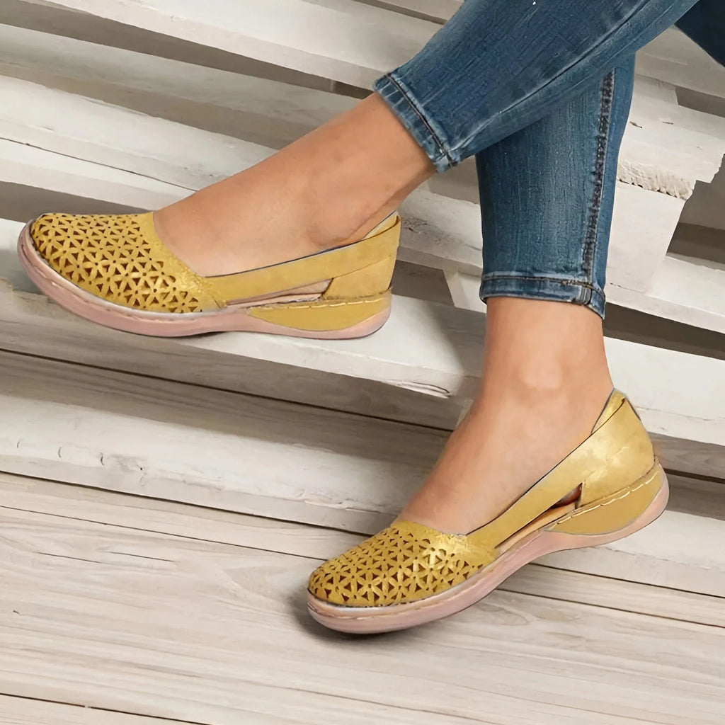 Lucia | Slip-On Donna Traforato Ortopedico