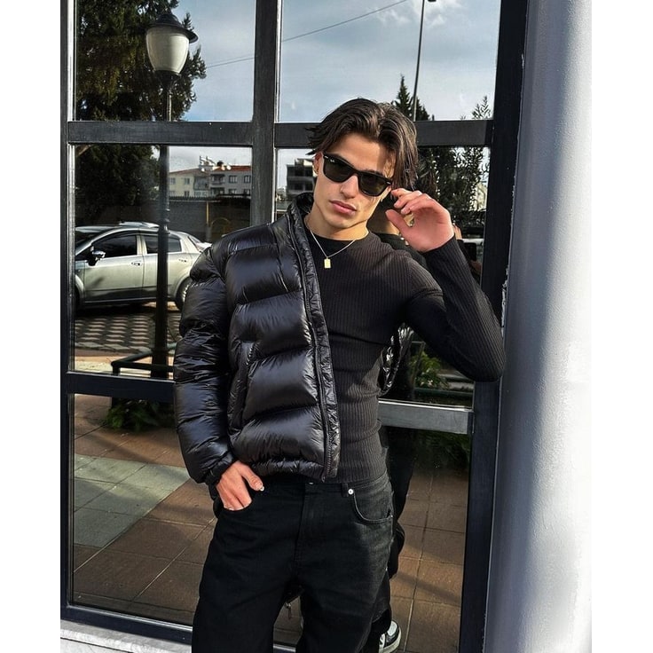 Men's Cropped Hooded Puffer Jacket with High-Shine Finish - Image 2