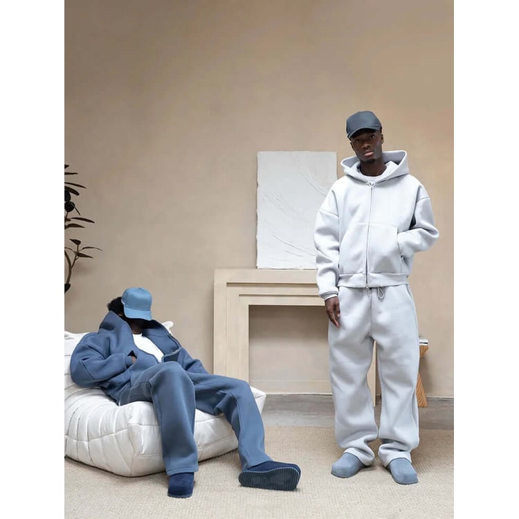 Men's Oversized Sweatsuit Tracksuit Set with Zip Hoodie and Wide Leg Sweatpants - Image 3