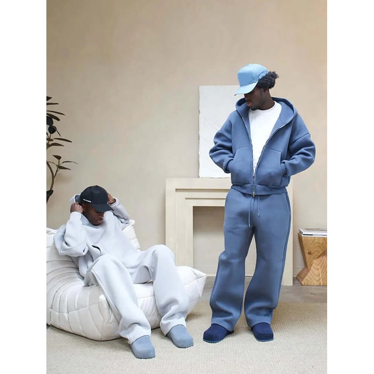 Men's Oversized Sweatsuit Tracksuit Set with Zip Hoodie and Wide Leg Sweatpants - Image 4