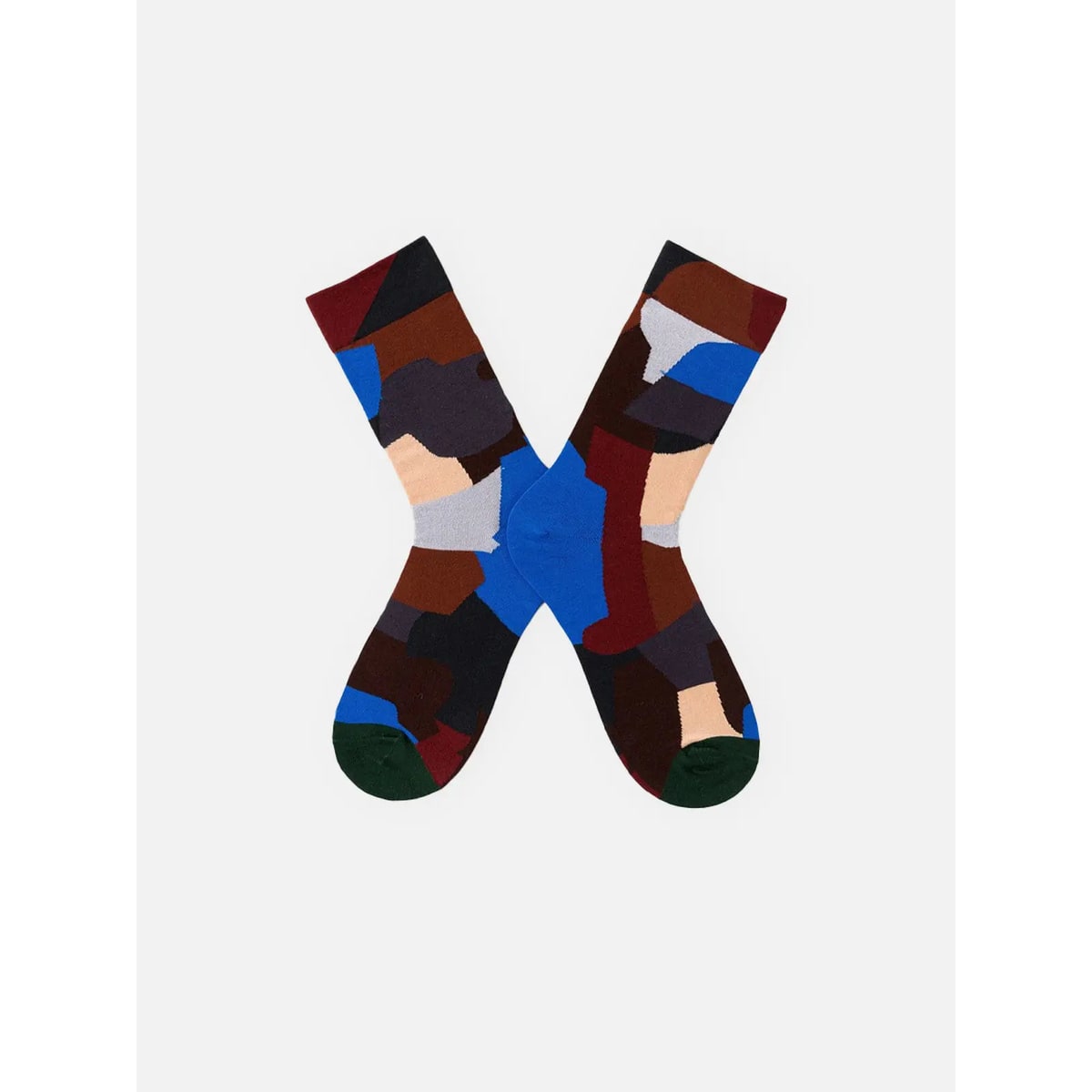 Men's Patterned Crew Socks with Cotton Blend Knit and Contrasting Heel - Image 10