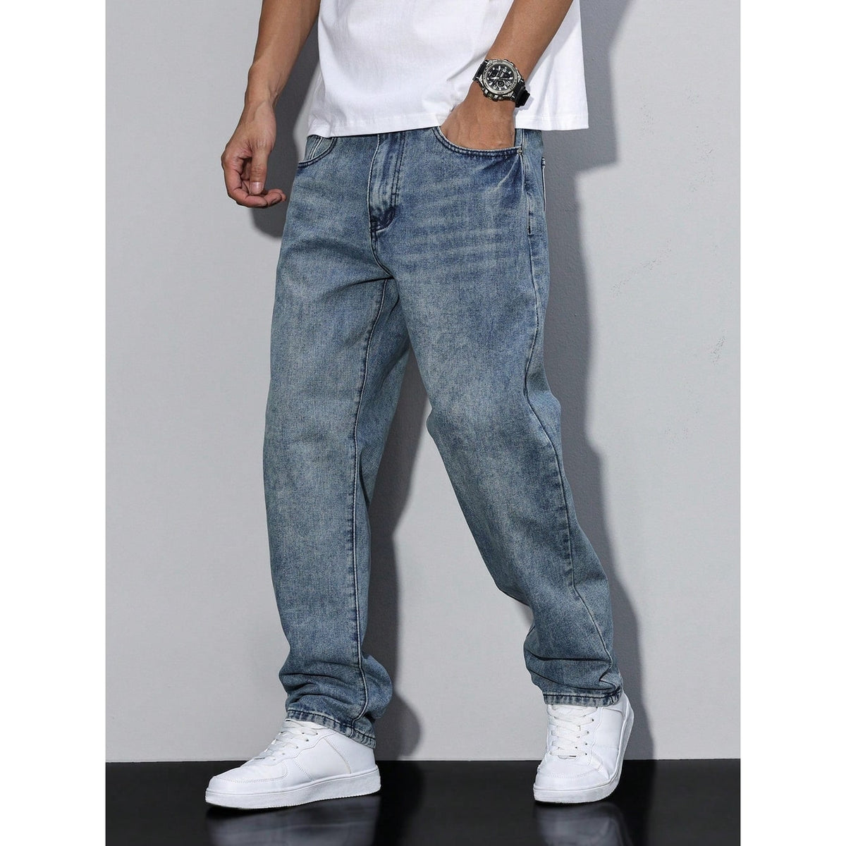 Men's Relaxed Fit Straight Leg Jeans with Five Pocket Styling - Image 5