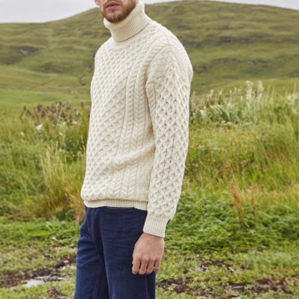 Men's Turtleneck Cable Knit Merino Wool Sweater with Roll Neck and Chunky Texture - Image 4