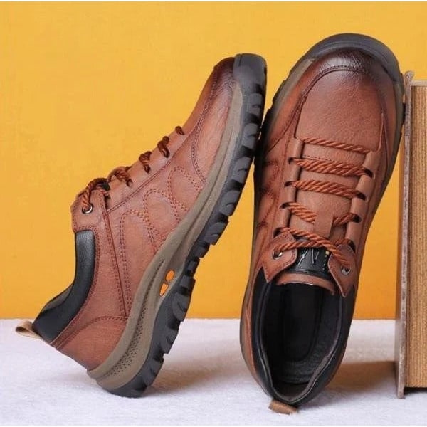 Men's Walking Shoes Low Top Leather Lace Up with Lugged Sole - Image 7