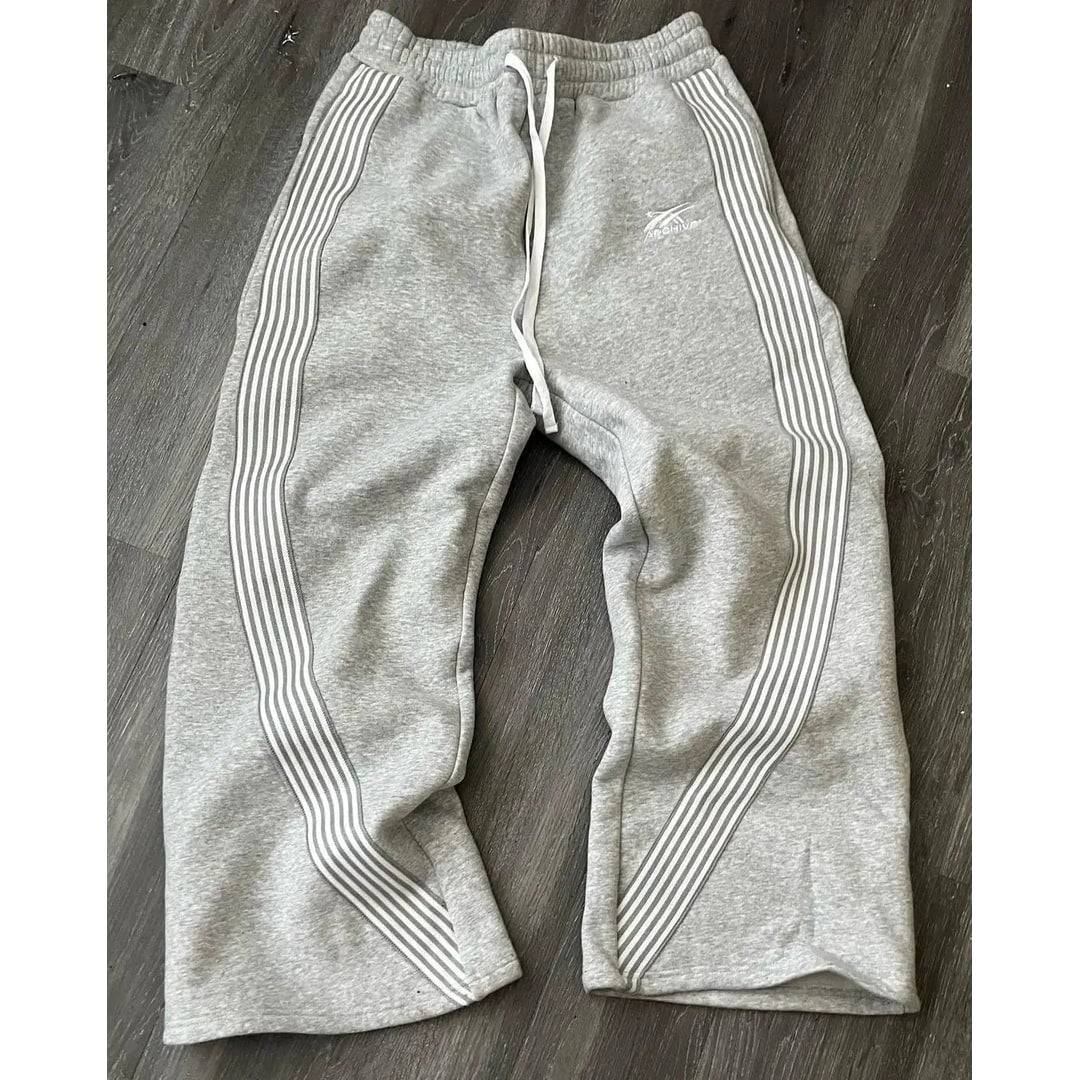 Men's Wide Leg Baggy Fleece Sweatpants with Retro Stripes and Side Pockets - Image 1