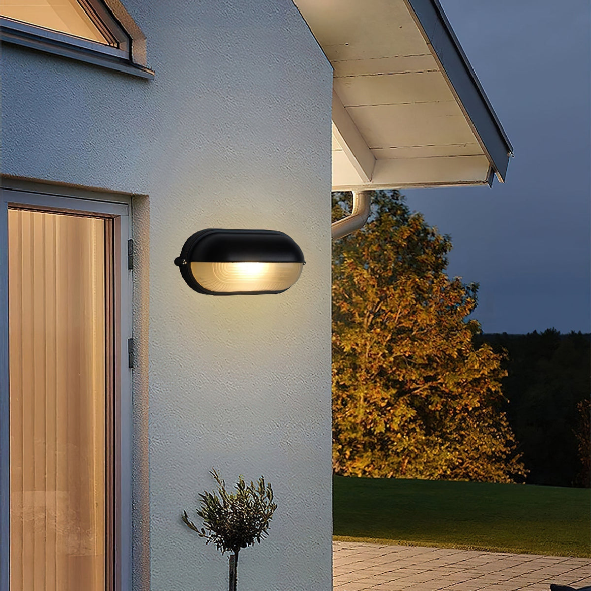 Outdoor Wall Light with Bulkhead Design Oval Eyelid Cover and Industrial Nautical Style - Image 2