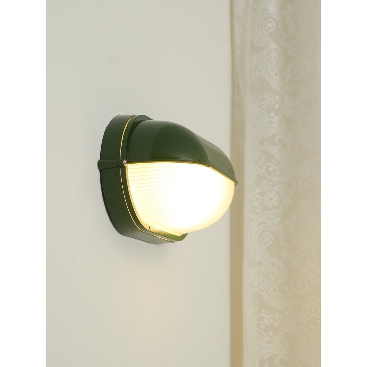 Outdoor Wall Light with Bulkhead Design Oval Eyelid Cover and Industrial Nautical Style - Image 29
