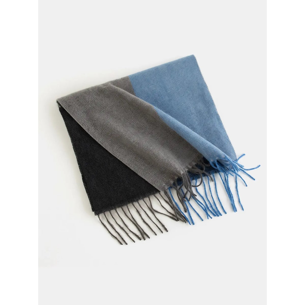 Plaid Winter Scarf for Ladies with Herringbone Weave and Fringe - Image 8