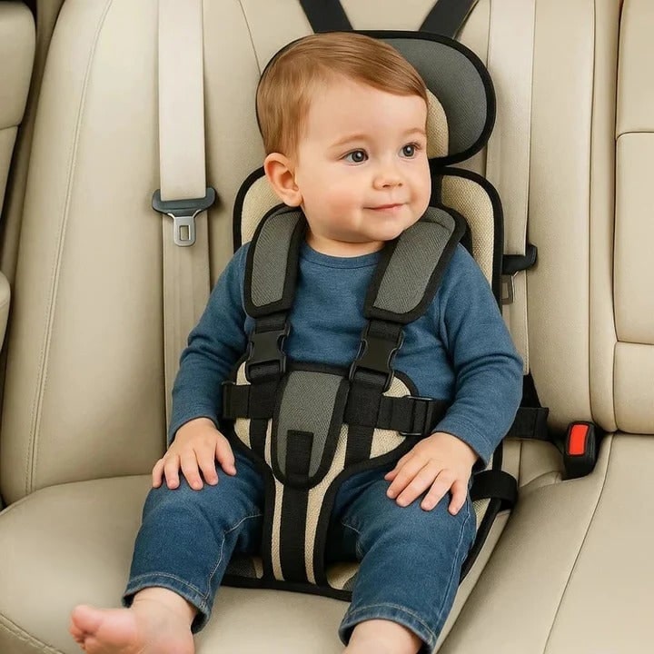 Portable Booster Seat with Five-Point Harness Padded Cushion and Breathable Mesh for Travel - Image 13