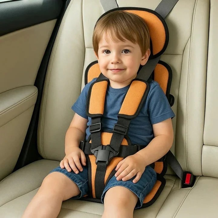 Portable Booster Seat with Five-Point Harness Padded Cushion and Breathable Mesh for Travel - Image 3