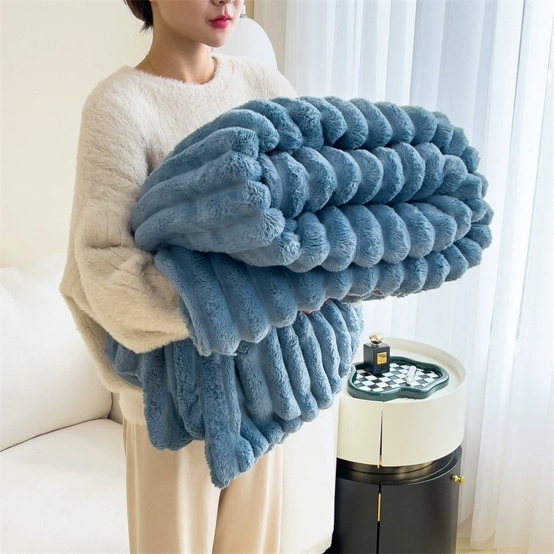 Soft Faux Fur Blanket with Plush Throw Design Ribbed Texture and Matching Pillowcase - Image 17