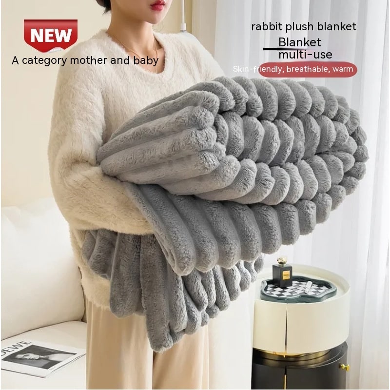 Soft Faux Fur Blanket with Plush Throw Design Ribbed Texture and Matching Pillowcase - Image 2